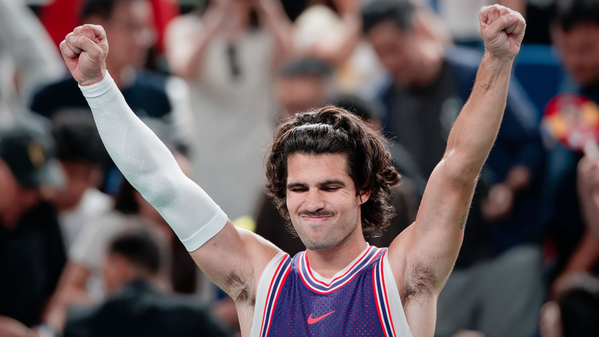 A qué hora es el Alcaraz - Bergs: horario y dónde ver en TV y online la tercera ronda del Masters 1000 de Shanghái