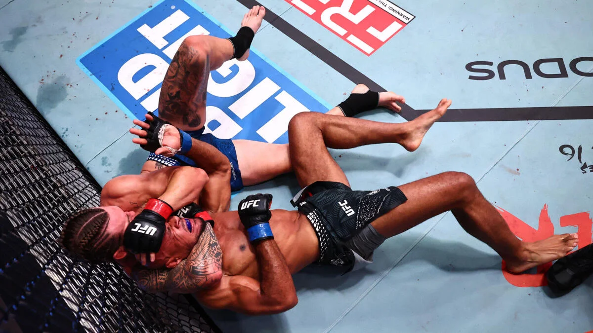Brendan Allen Stops Christian Leroy Duncan, Seeking Match With Strickland Or Du Plessis Next