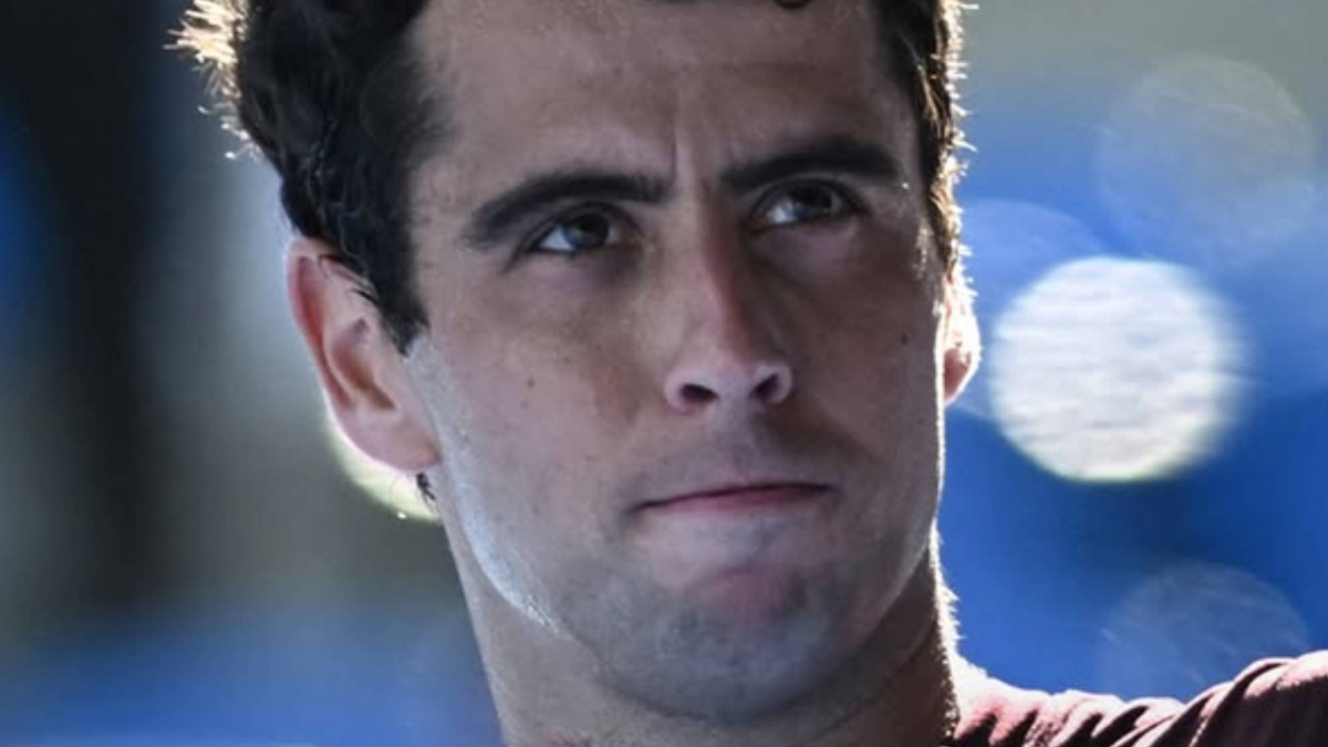 Jaume Munar pasa a cuartos del torneo de Tokio y acecha a Carlos Alcaraz