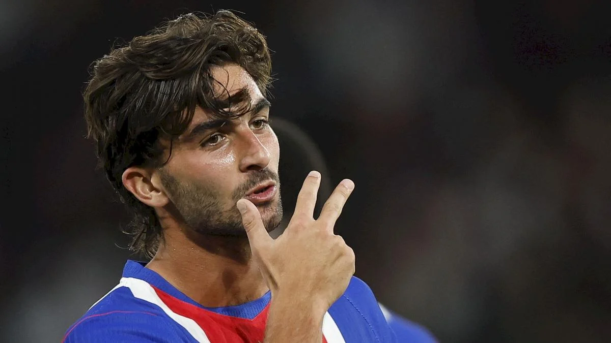 PSG : les stadiers de l’OM ont demandé des autographes à Ferran Torres